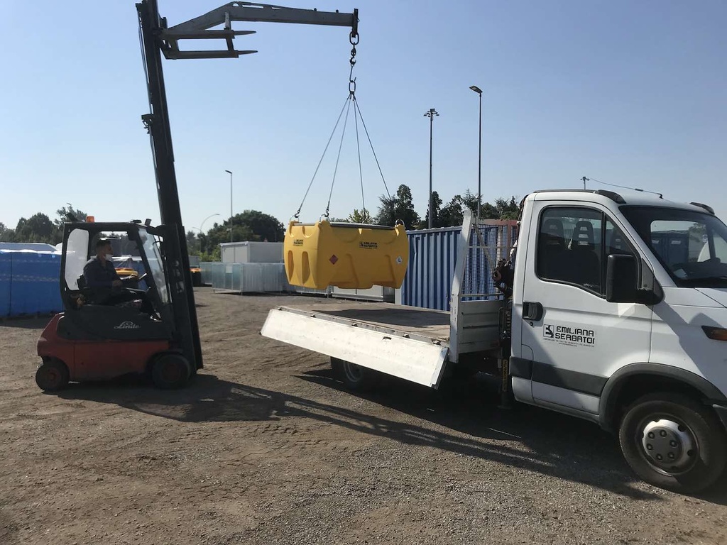 Mobiele Combitank 900 liter diesel + 100 liter AdBlue