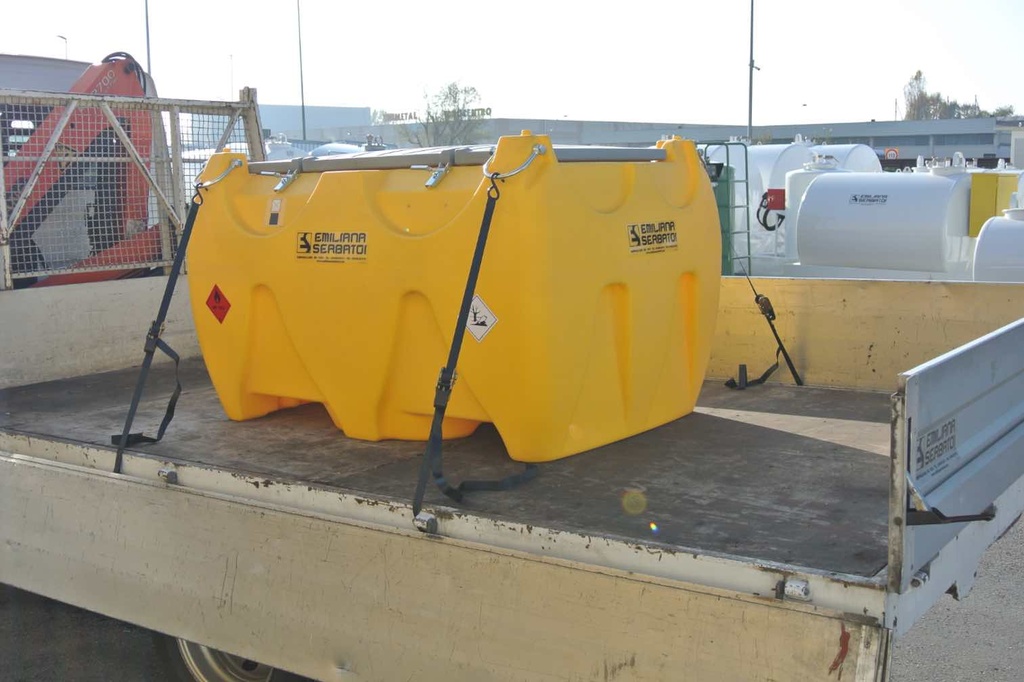 Mobiele Combitank 900 liter diesel + 100 liter AdBlue